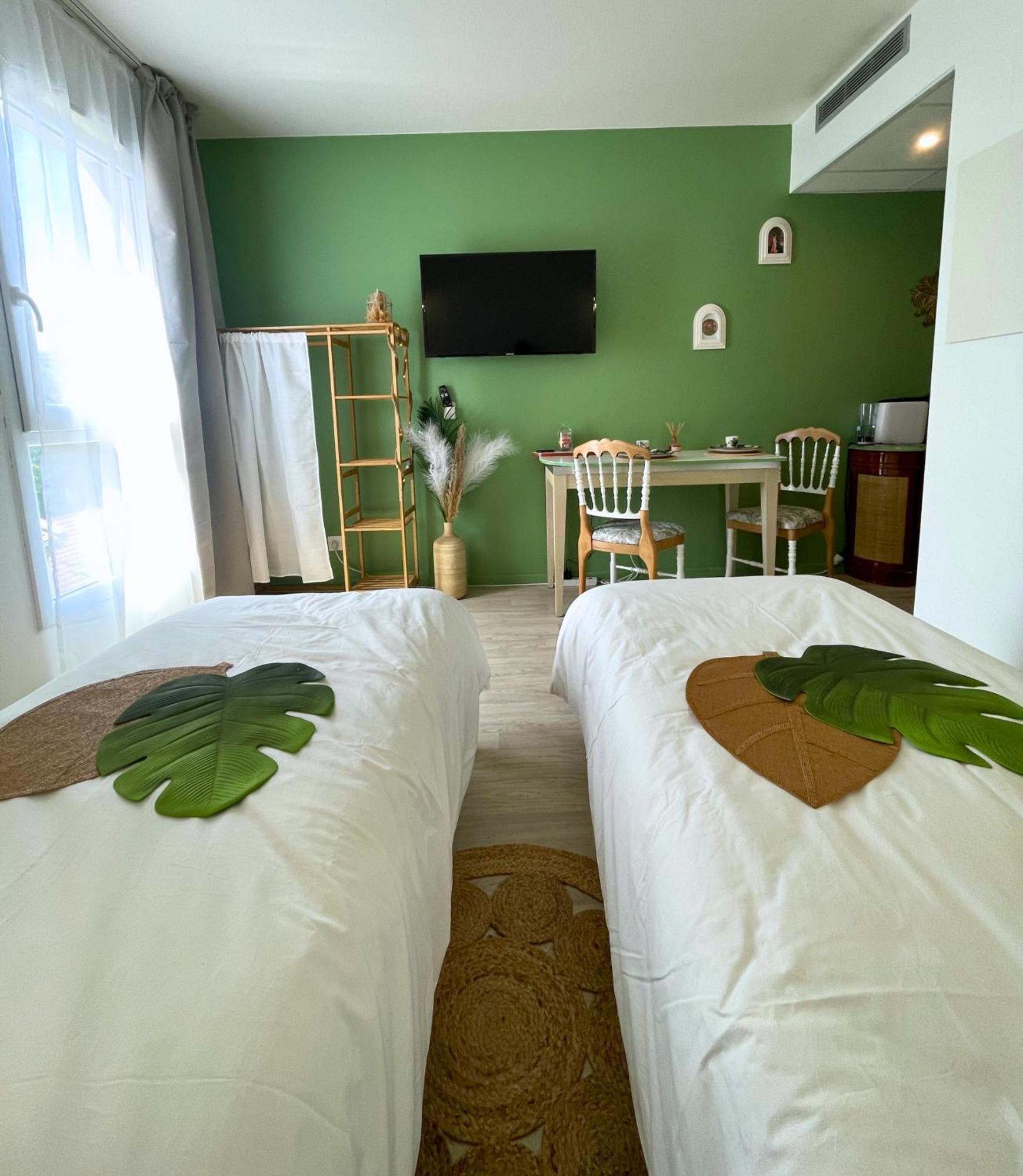 Appartamento Boudoir - Clim-Wifi-Twin-Gare Lourdes Esterno foto