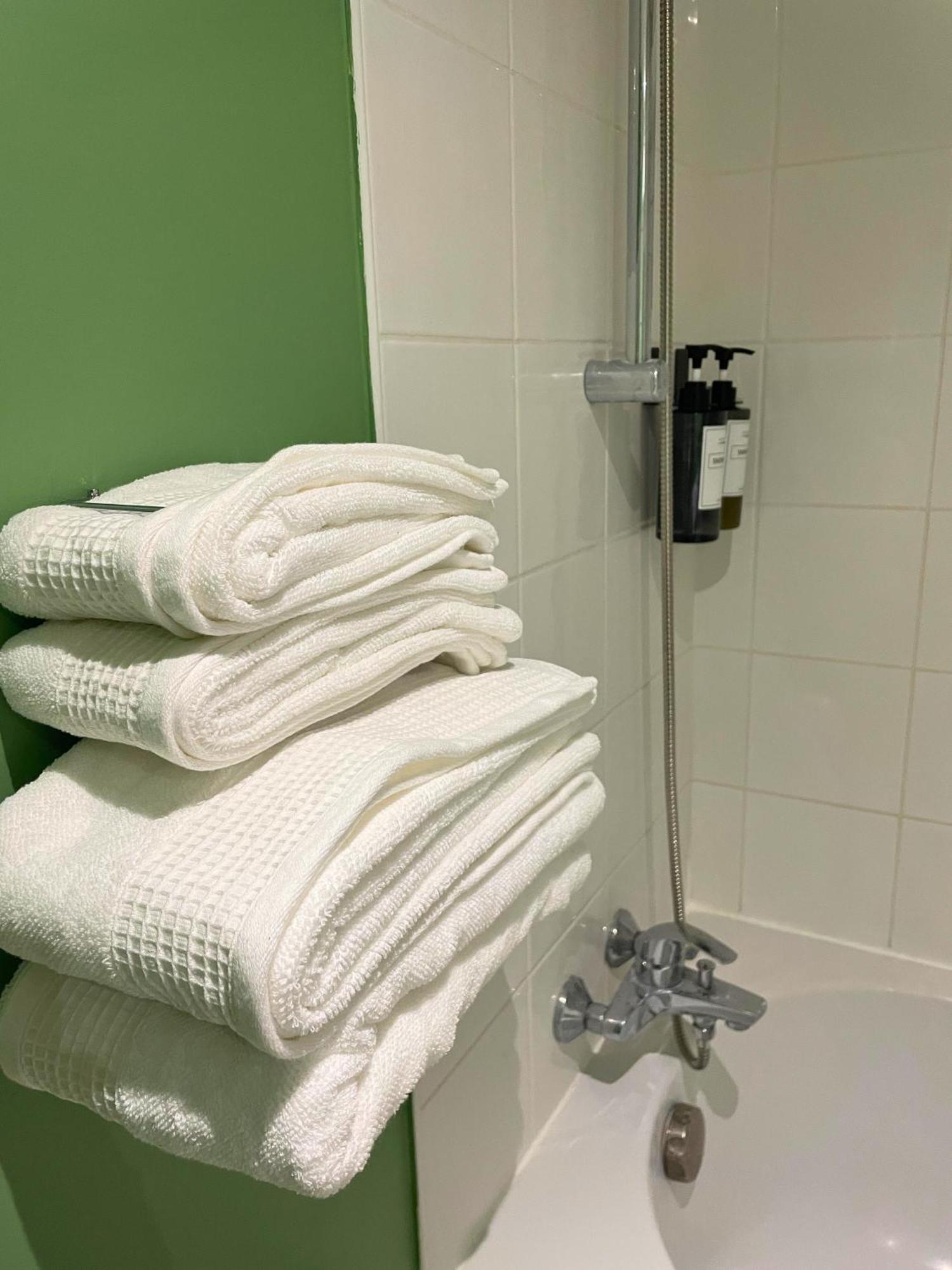 Appartamento Boudoir - Clim-Wifi-Twin-Gare Lourdes Esterno foto