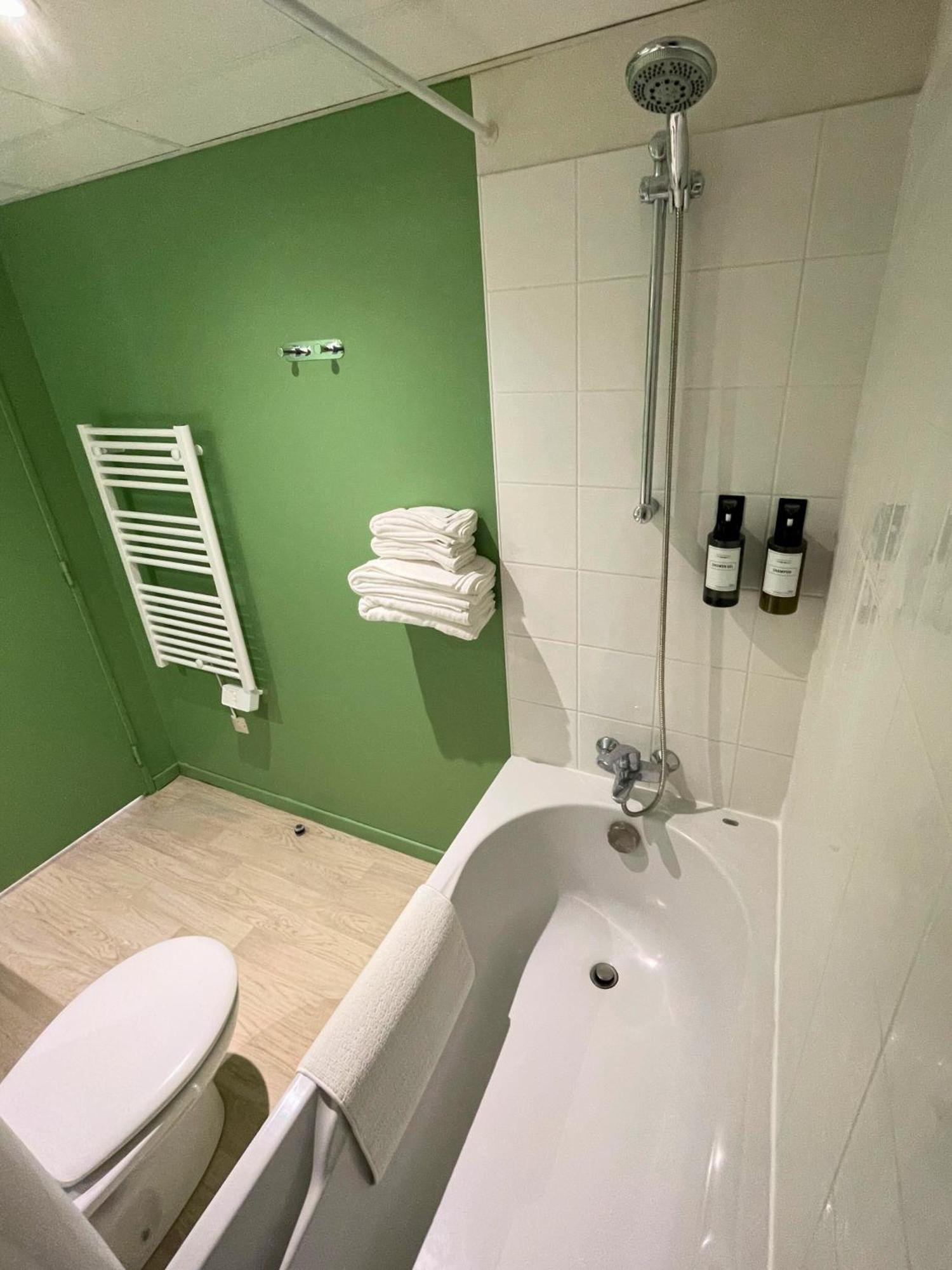 Appartamento Boudoir - Clim-Wifi-Twin-Gare Lourdes Esterno foto