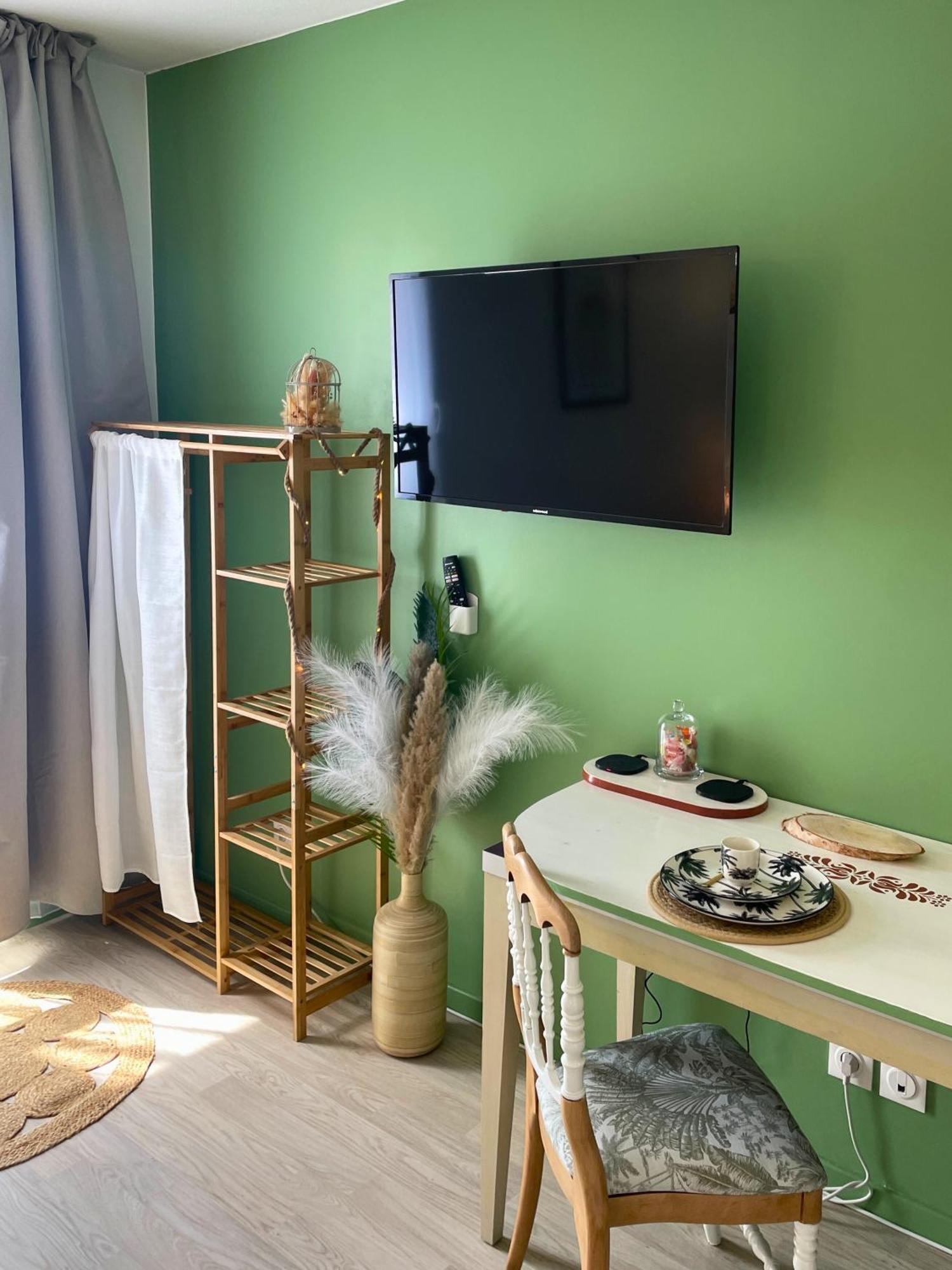 Appartamento Boudoir - Clim-Wifi-Twin-Gare Lourdes Esterno foto