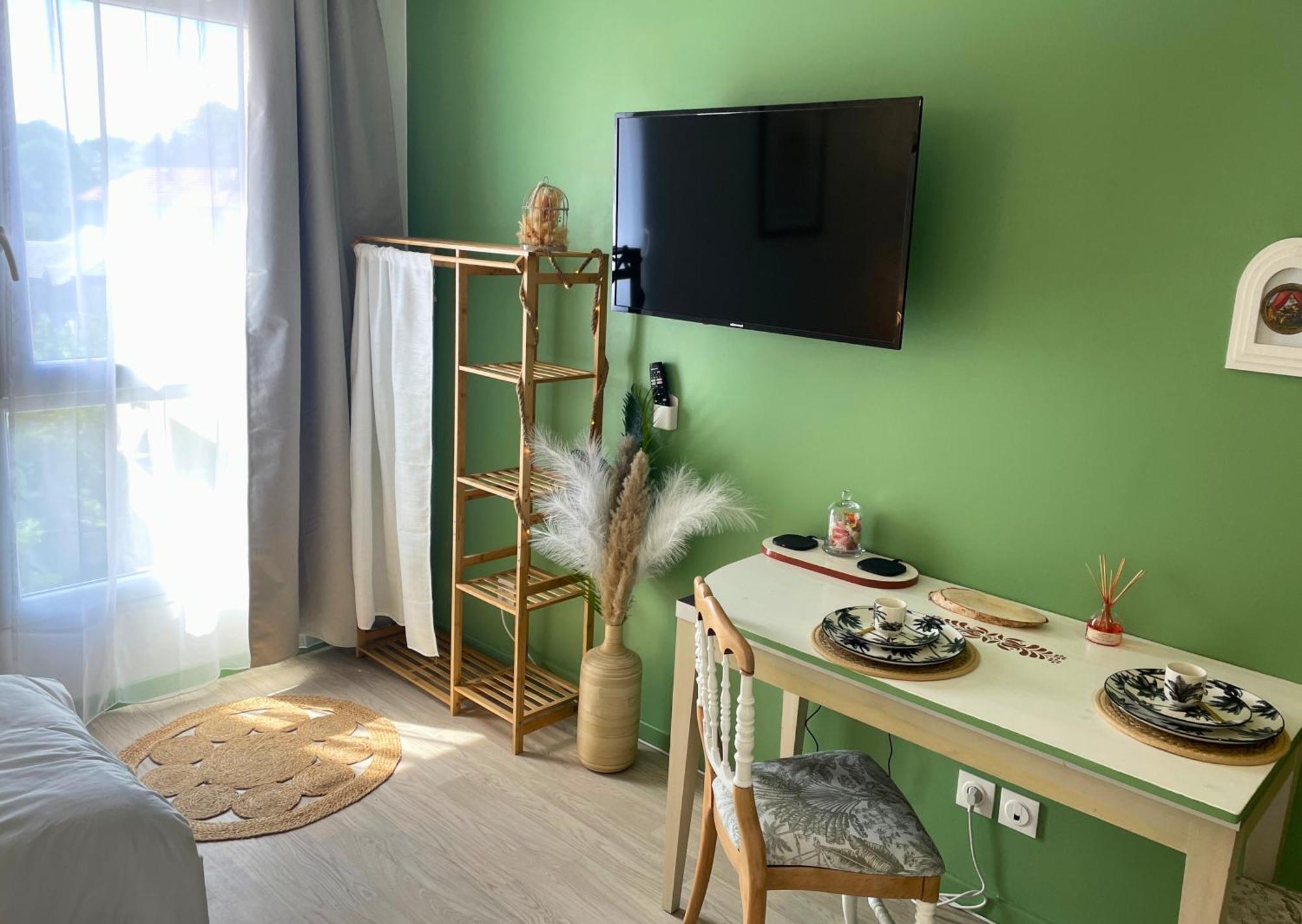 Appartamento Boudoir - Clim-Wifi-Twin-Gare Lourdes Esterno foto