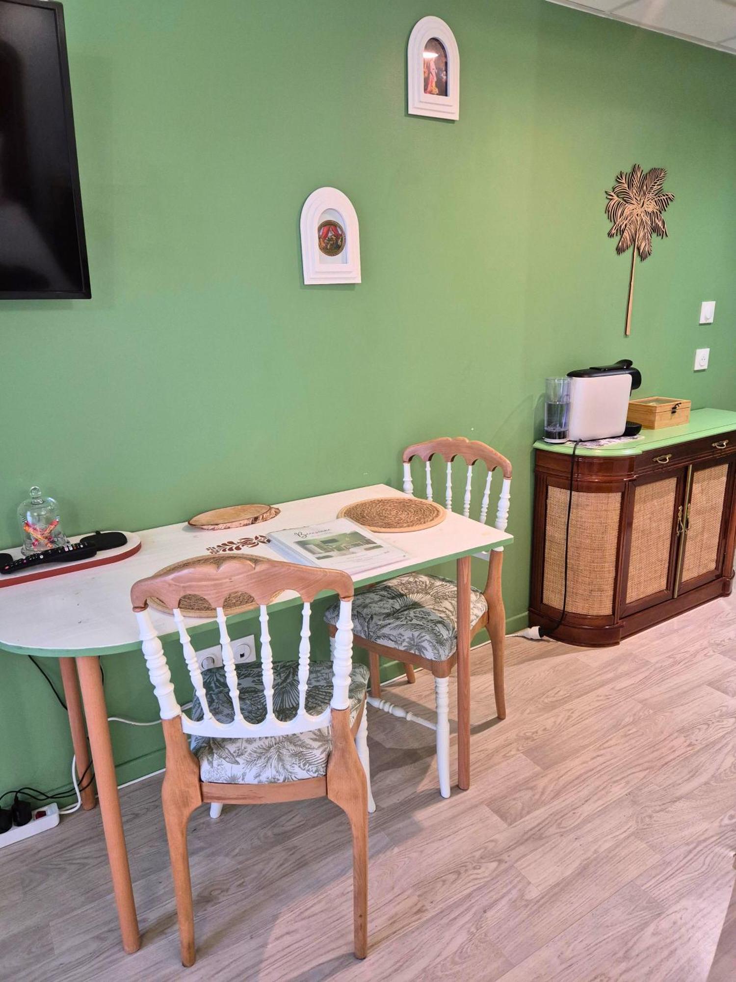 Appartamento Boudoir - Clim-Wifi-Twin-Gare Lourdes Esterno foto